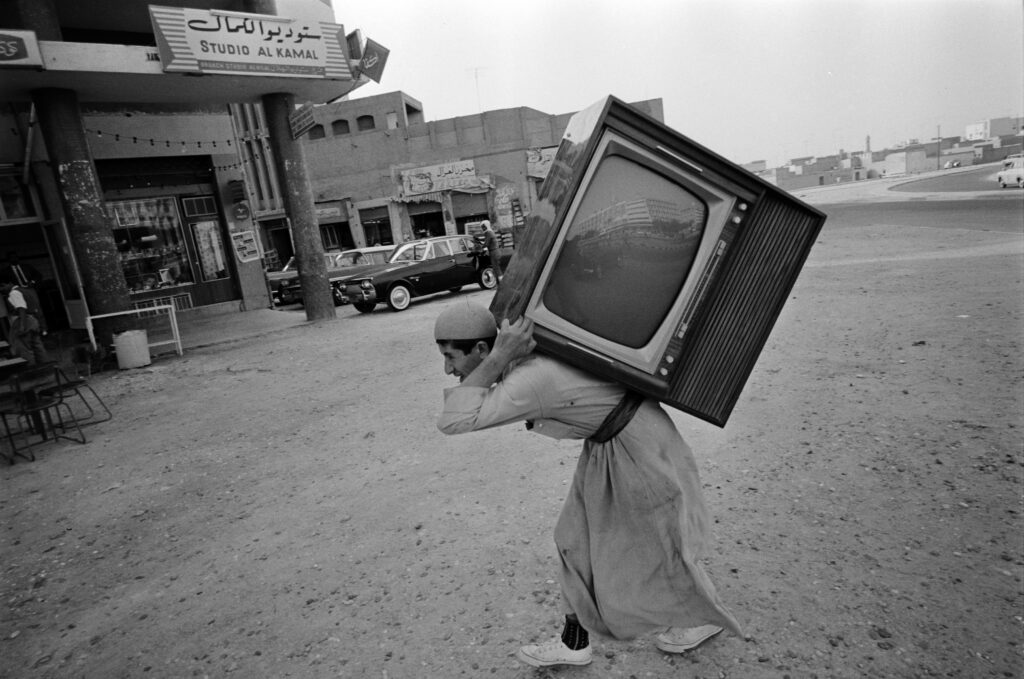 Bruno Barbey Kuwejt, miasto Kuwejt 1964 © Bruno Barbey / Magnum Photos