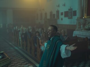 Ksiądz na wiarę