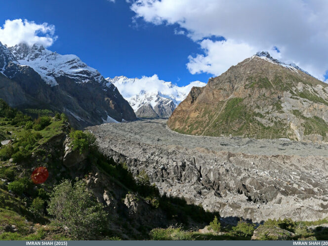 A&nbsp;Marriage of Glaciers