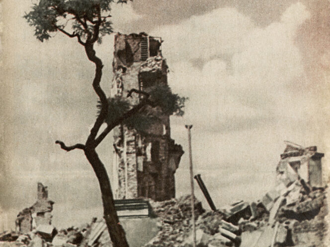 A&nbsp;City in&nbsp;Ruins