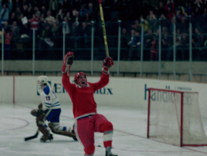 Kadr z filmu "Hokej"