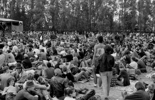 Festiwal w Jarocinie, 1988 r., zdjęcie: Maciej Jawornicki (CC BY-SA 3.0 PL), digitalizacja: Europeana 1989