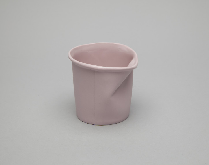 Papier Cup S, Manufaktura Porcelany, Liliana Sztybel (materiały prasowe)