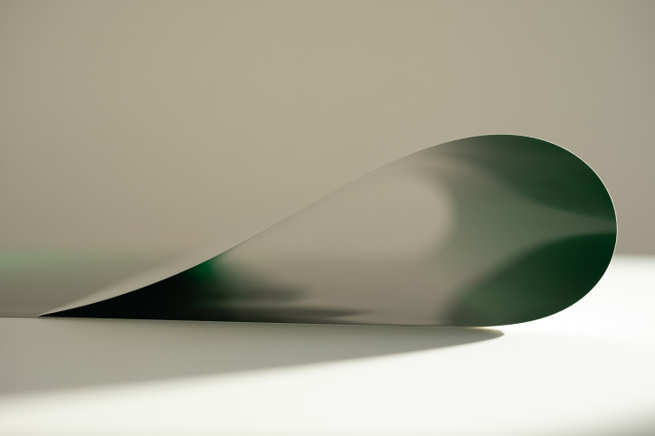 Wolfgang Tillmans, „Paper drop (green)”, 2019, druk atramentowy na papierze. Dzięki uprzejmości artysty. (materiały prasowe)