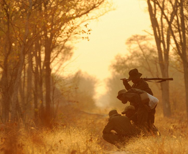 Lokalni strażnicy przeprowadzają liczenie zwierząt w Caprivi w północno-wschodniej Namibii; zdjęcie: NACSO/WWF Namibia